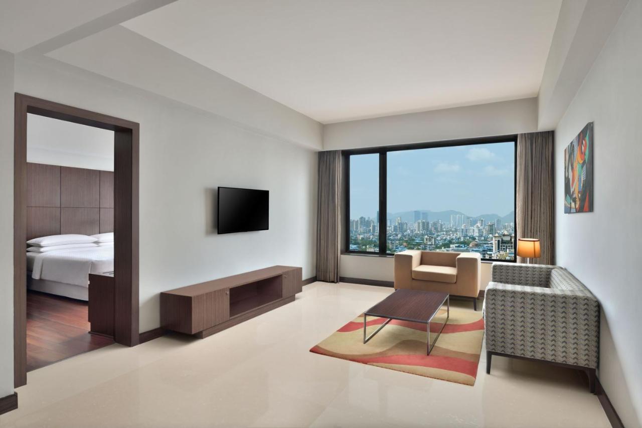 Four Points By Sheraton Navi Mumbai, Vashi Buitenkant foto